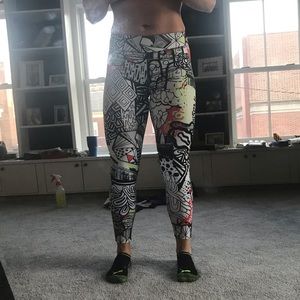 Reebok patterned crossfit leggings